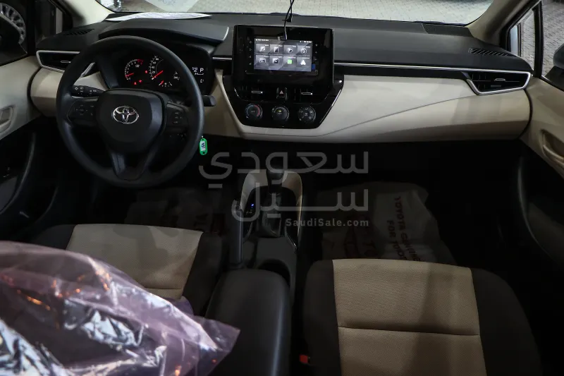 2025 تويوتا كورولا