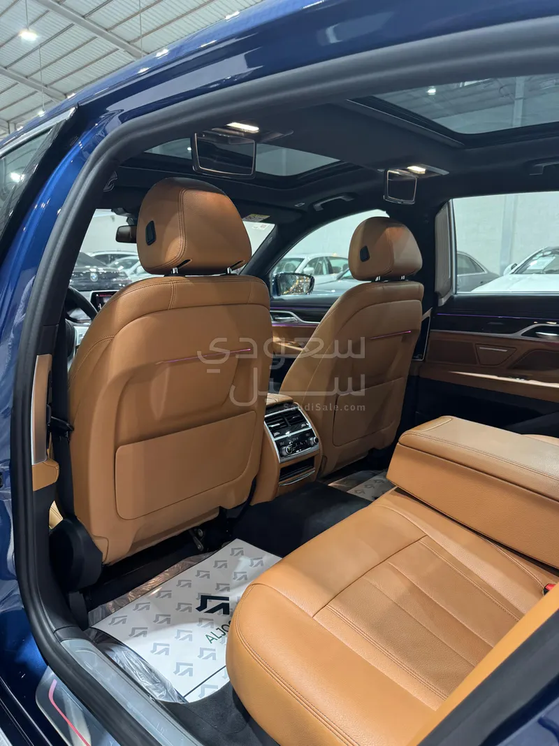 2021 بي ام دبليو الفئة السابعة 730 إل أي