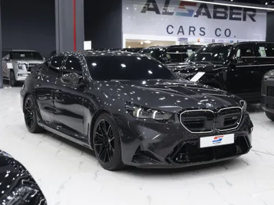 2025 بي ام دبليو الفئة ام إم 5