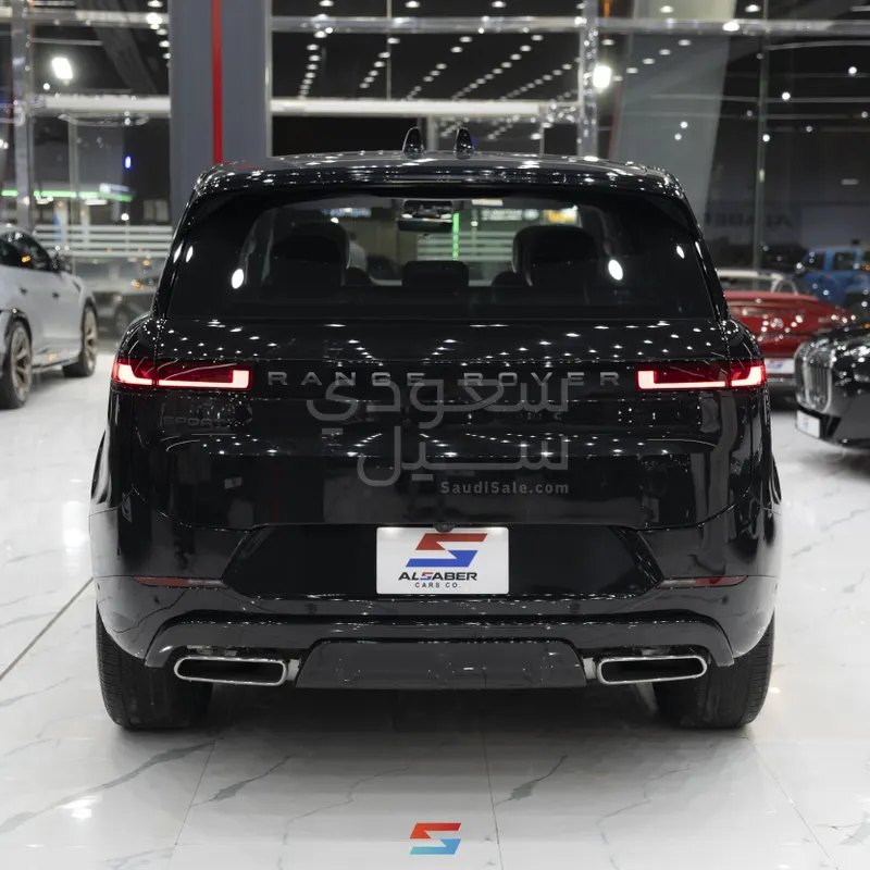 2025 لاند روفر رينج روفر سبورت اس اي
