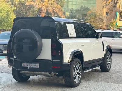 2021 لاند روفر ديفيندر اس اي