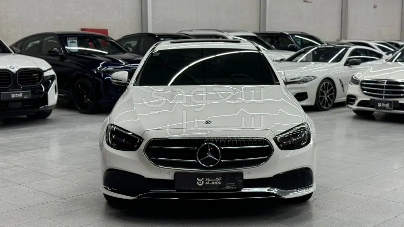 2022 مرسيدس - بنز إي 200