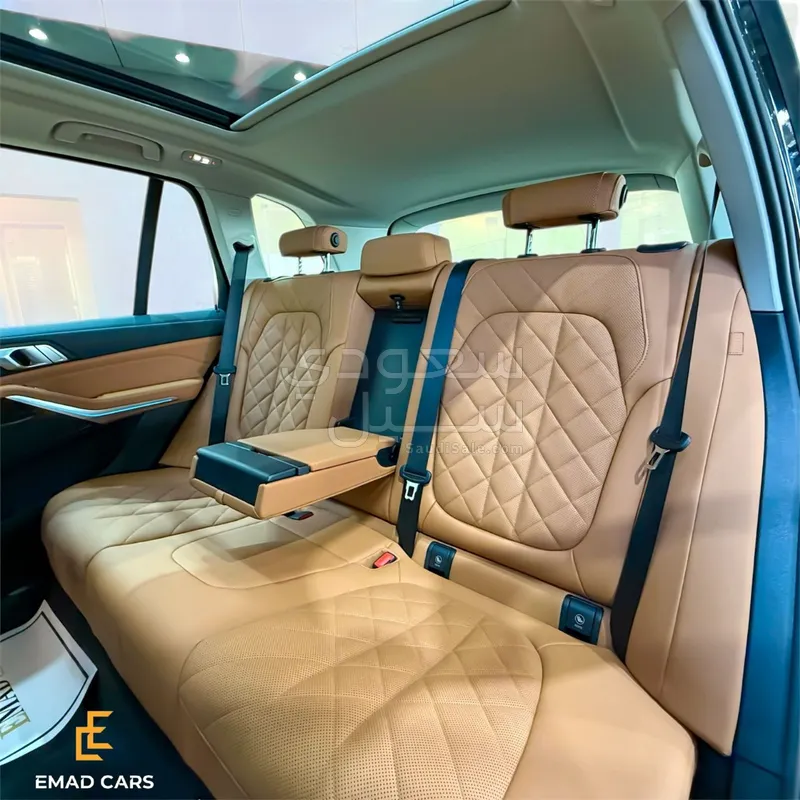 2025 بي ام دبليو الفئة اكس 5 إم
