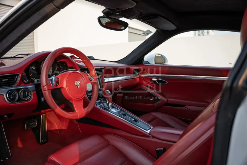 2013 Porsche 911 Carrera S