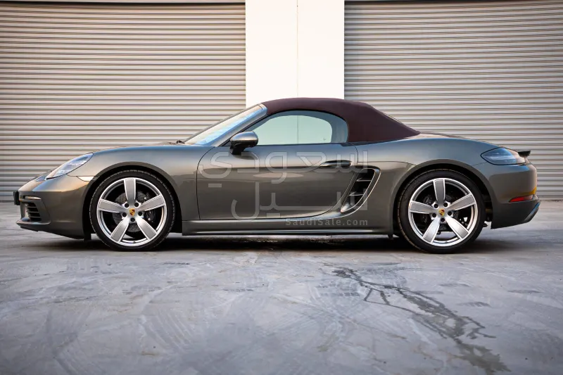 2024 Porsche Boxster spyder