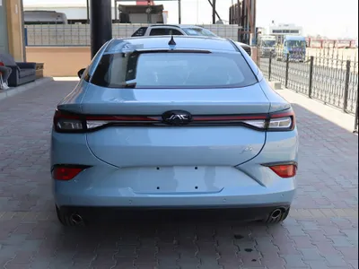 2025 JAC J7