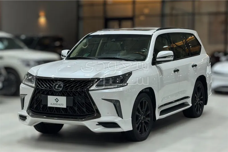 2019 Lexus LX 570  BlackEdition
