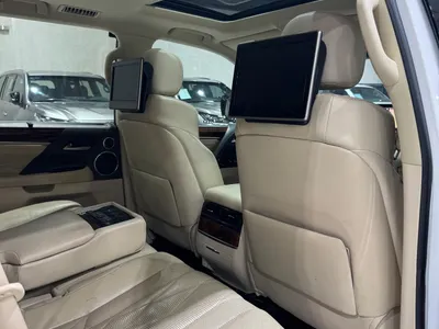 2019 Lexus LX 570  BlackEdition