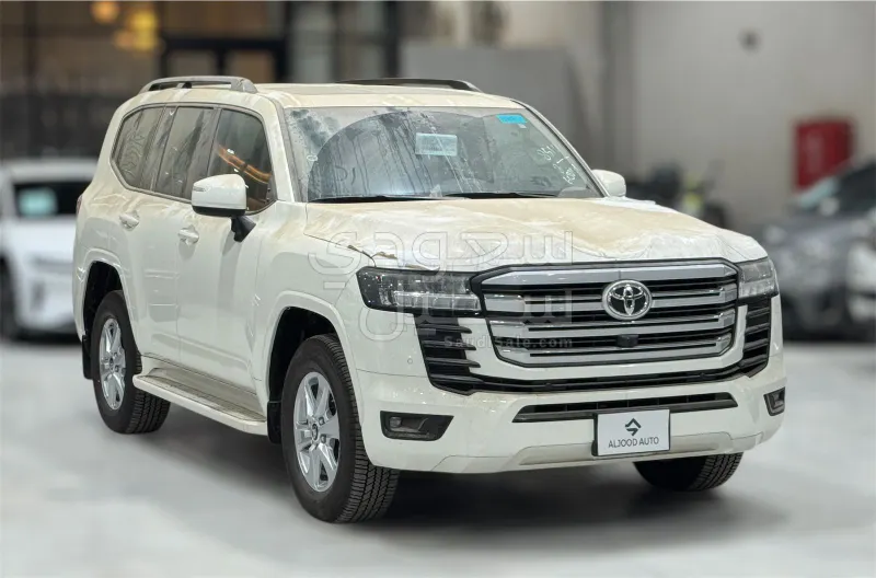 2024 Toyota Land Cruiser GXR