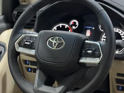 2024 Toyota Land Cruiser GXR