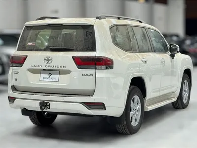 2024 Toyota Land Cruiser GXR