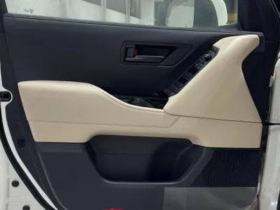 2024 Toyota Land Cruiser GXR