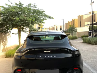 2021 استون مارتن دي بي اكس 550