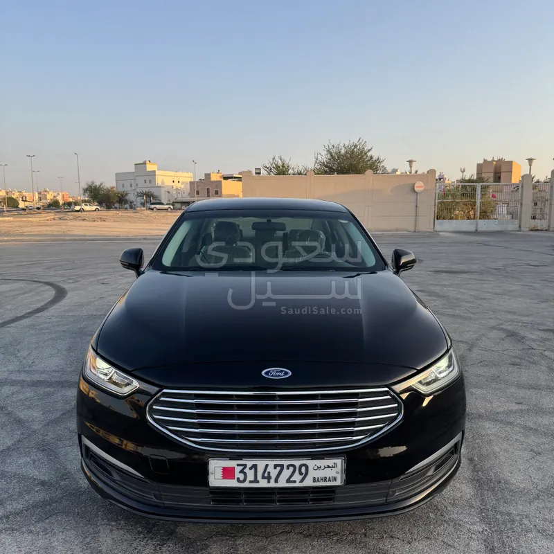 2020 Ford Taurus