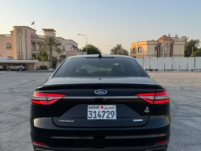 2020 Ford Taurus