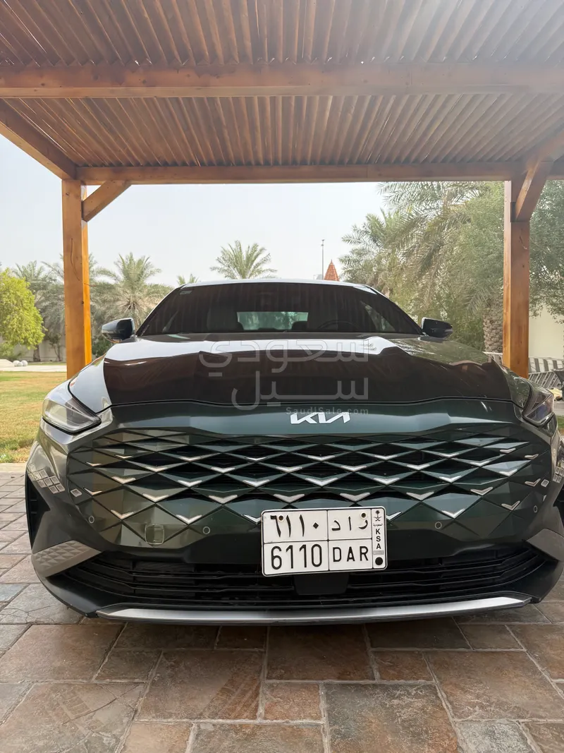 2022 كيا كاي8