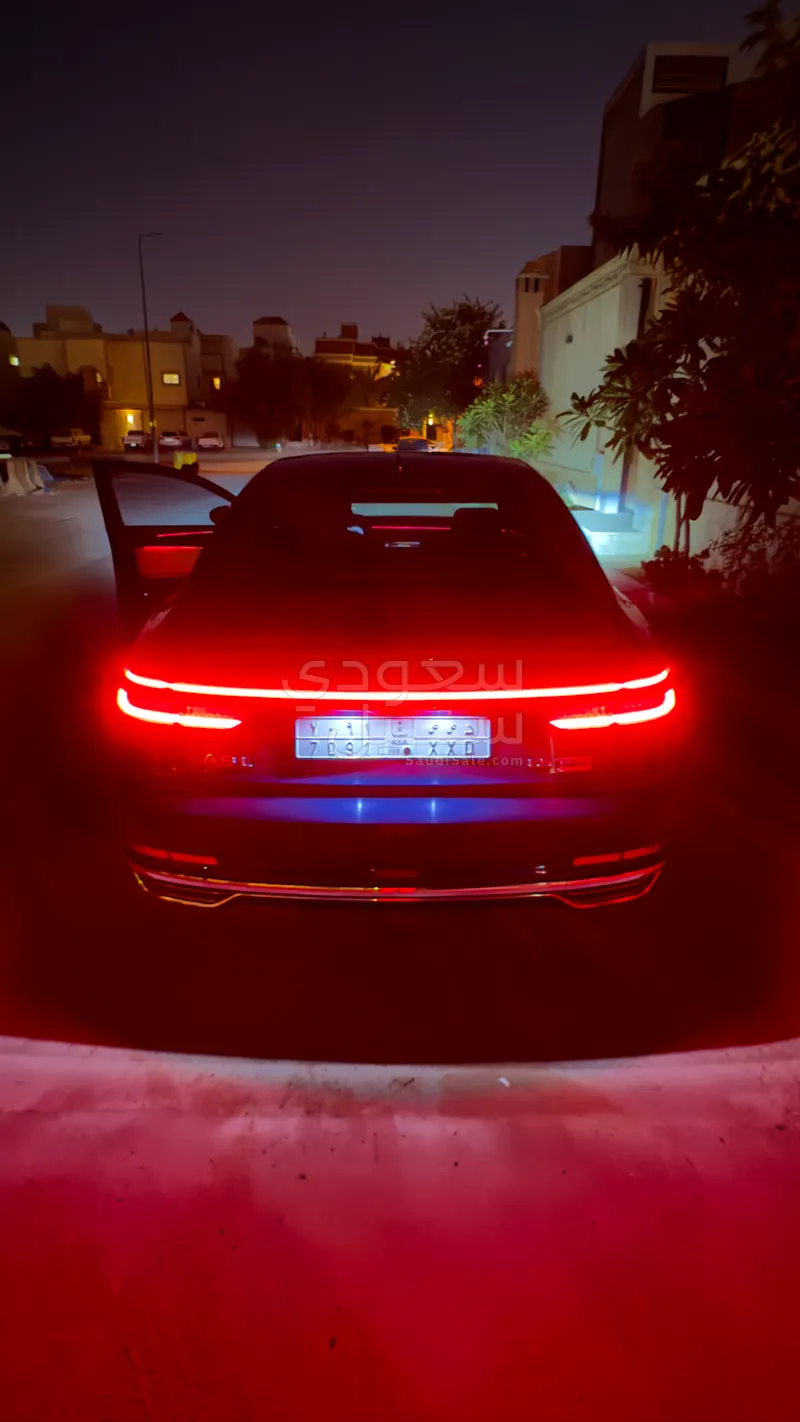 2018 Audi A8