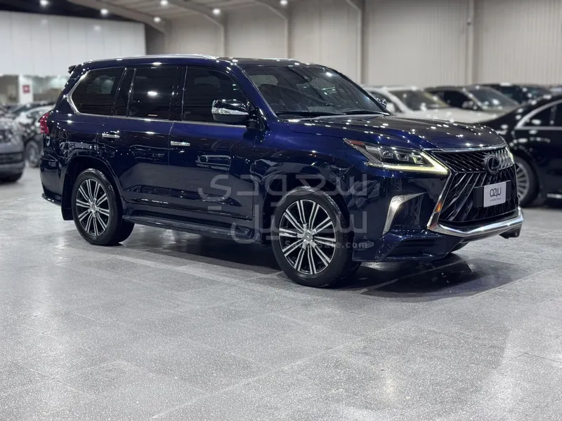 2017 Lexus LX 570 S
