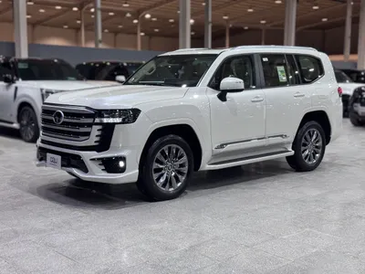2025 Toyota Land Cruiser GXR