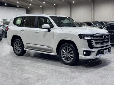 2025 Toyota Land Cruiser GXR