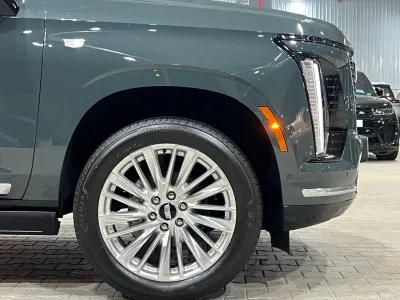 2025 كاديلاك اسكاليد