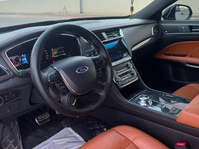 2021 Ford Taurus Titanium