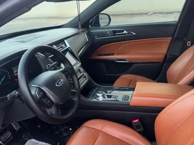 2021 Ford Taurus Titanium