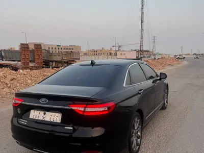 2021 Ford Taurus Titanium