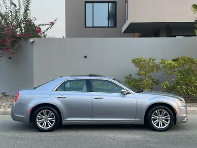 2016 كرايسلر 300 ليميتد