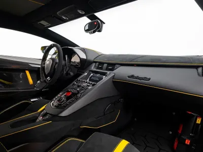 2020 لمبرجيني افنتادور إس في جاي