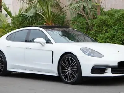 2018 بورش بانميرا 4 اس