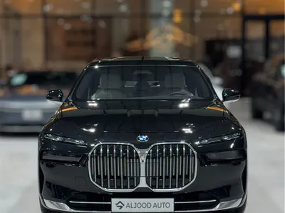 2023 BMW 7 Series 735i