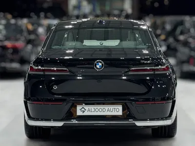 2023 BMW 7 Series 735i