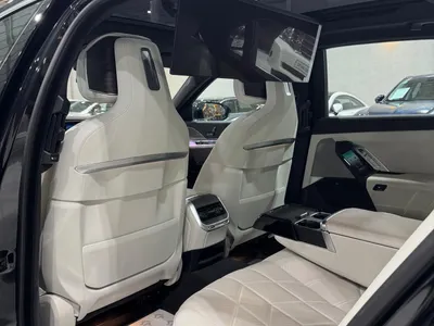 2023 BMW 7 Series 735i