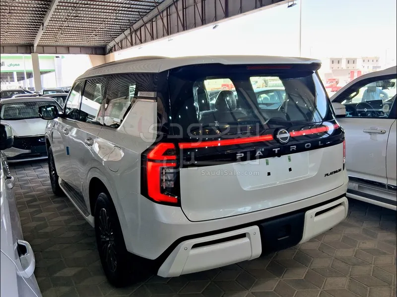 2025 Nissan Patrol Platinum