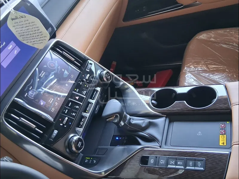 2025 Lexus LX 600
