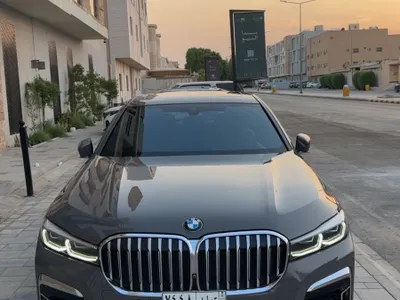 2020 بي ام دبليو الفئة السابعة 730 أي
