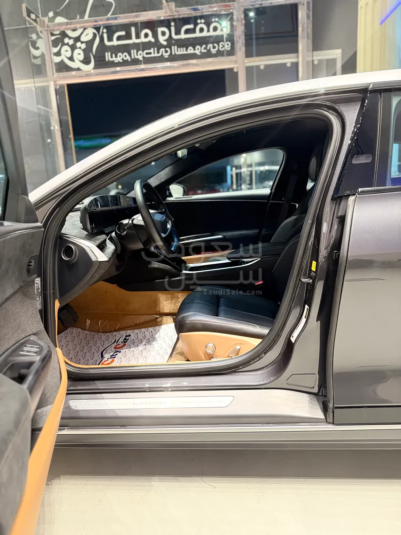 2024 Lucid Grand Touring