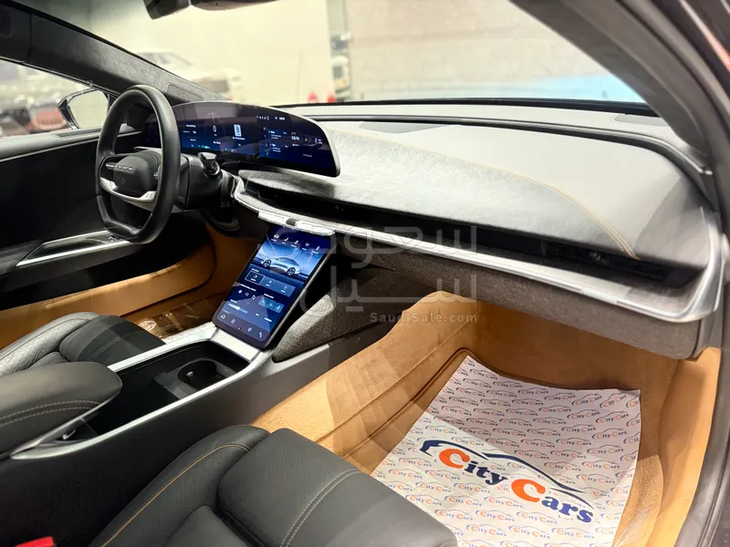 2024 Lucid Grand Touring