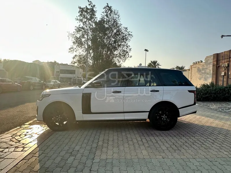 2014 Land Rover Range Rover Vogue HSE