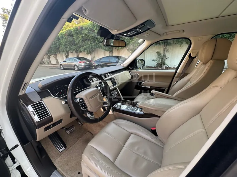2014 Land Rover Range Rover Vogue HSE