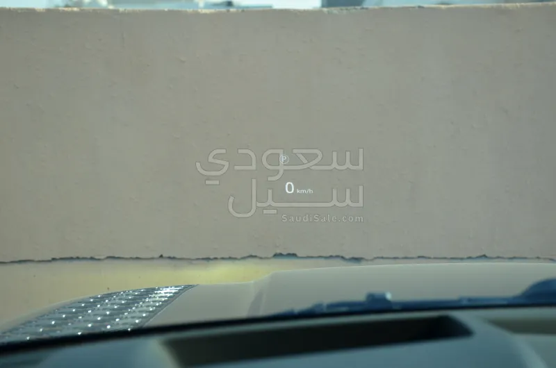2025 لاند روفر ديفيندر 110