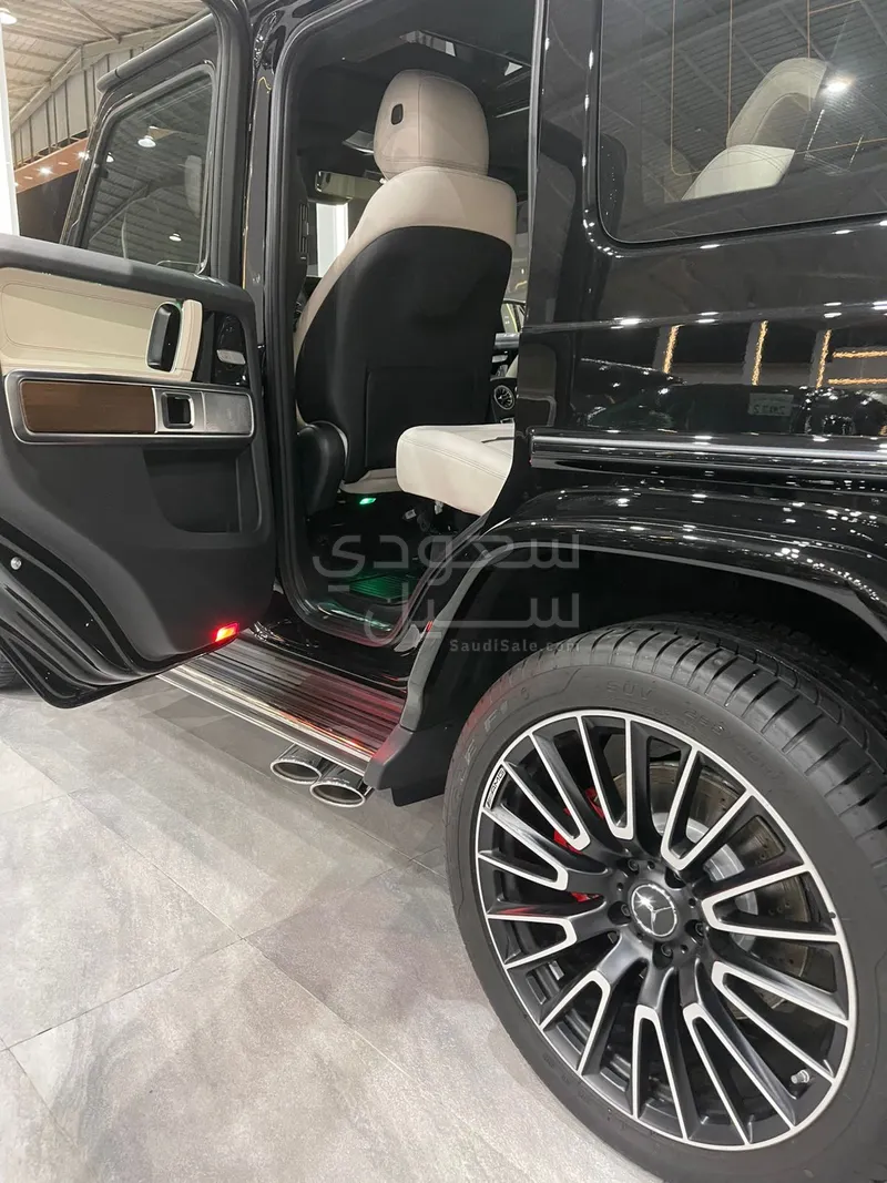 2025 Mercedes-Benz G 63 AMG