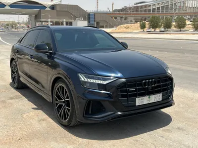 2023 Audi Q8 S Line