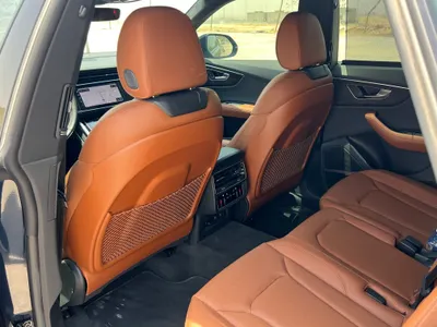 2023 Audi Q8 S Line