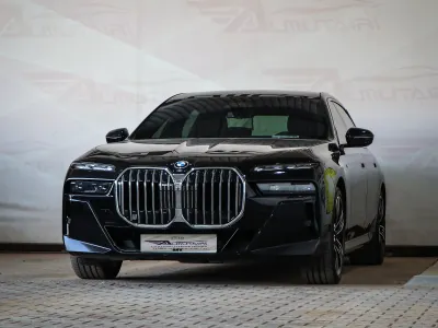 2024 بي ام دبليو الفئة السابعة 735أي
