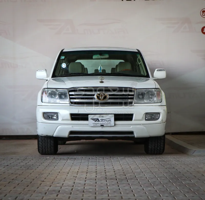 2006 تويوتا لاند كروزر جي اكس ار