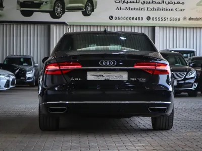2015 اودي اي 8 ال