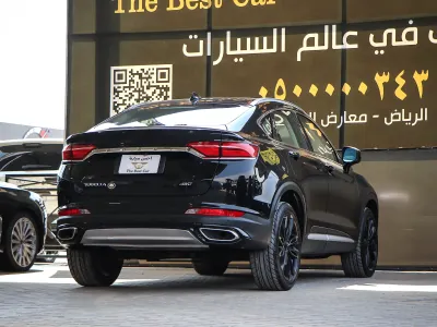 2022 جيلي توجيلا