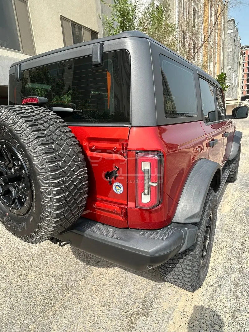 2022 Ford Bronco wild trak